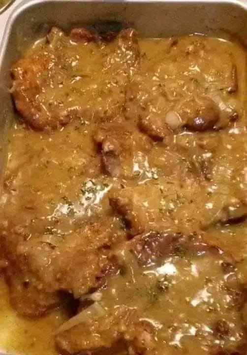 Smothered Pork Chops 464727755_3432083007088390_4055837817234170079_n