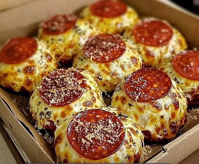 Cheesy Pepperoni Pizza Bombs 471187671_122144140628459813_5739375097374153409_n