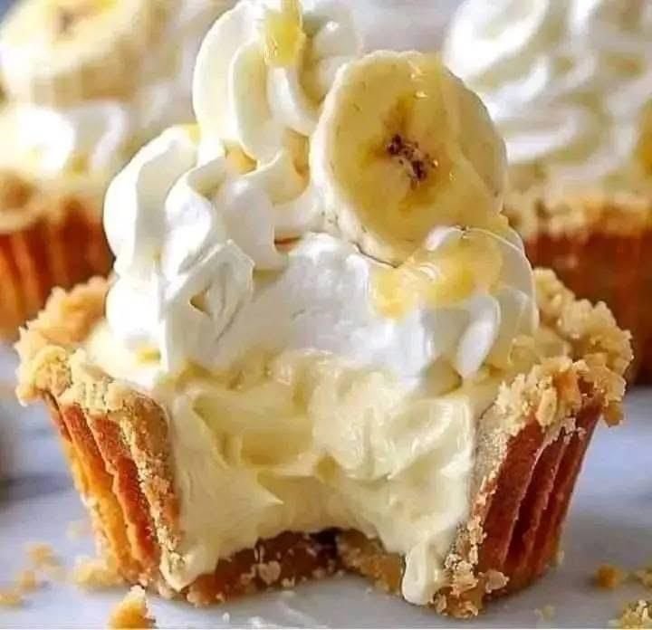 The Delightful World of Banana Cream Pie Cupcakes 618627544_122203314194566851_4693080392195360524_n